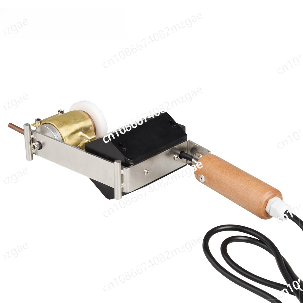ที่หนีบปลาแบบใหม่, เครื่องพ่นก - Bee Smoker Tool บทวิจารณ์และราคา